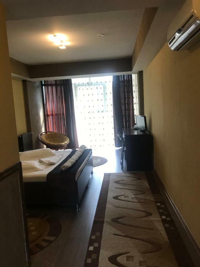 Hotel Bulevard Drobeta Turnu Severin Eksteriør billede